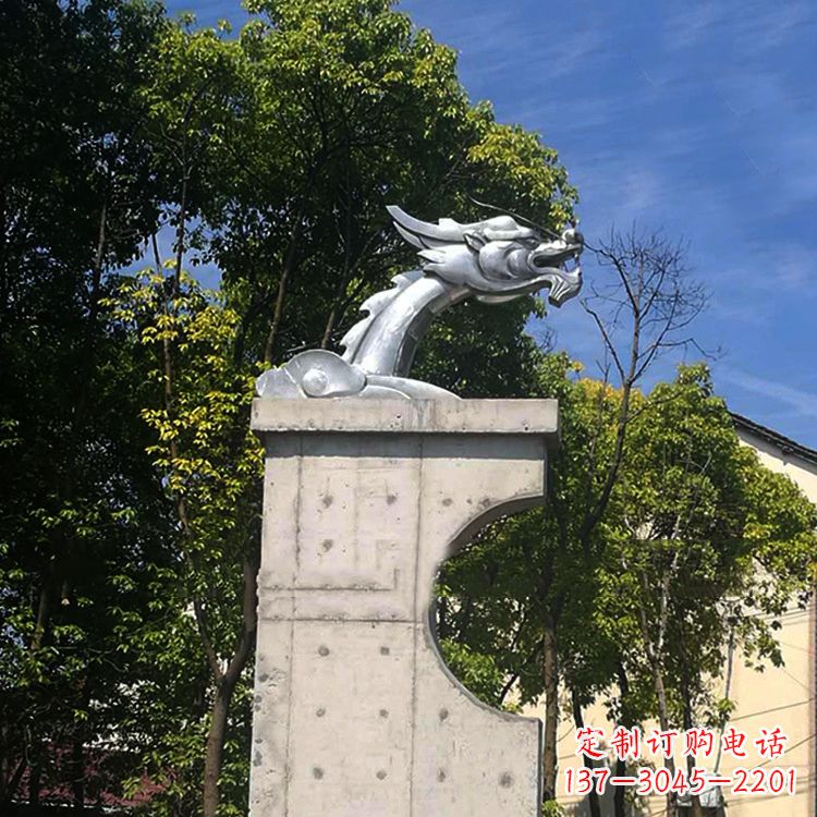 安阳不锈钢龙头雕塑