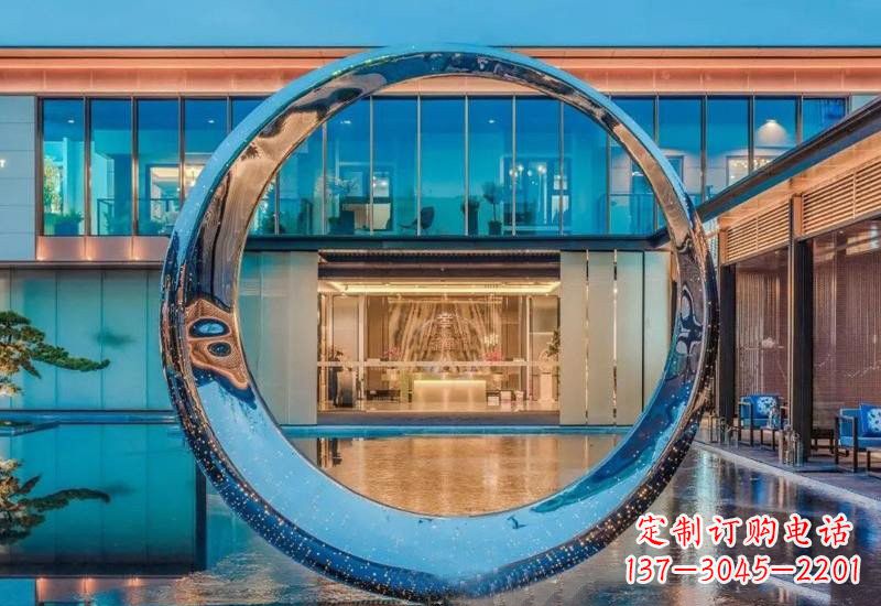 安阳不锈钢镂空灯光圆环雕塑