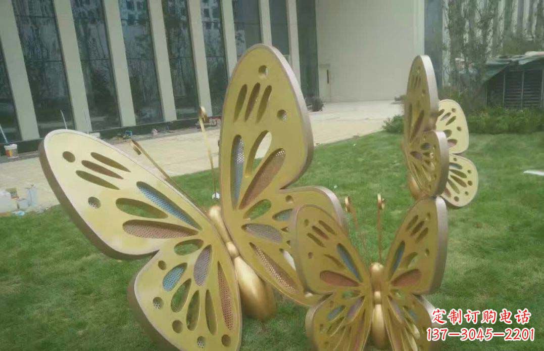 安阳不锈钢镂空雕刻蝴蝶雕塑