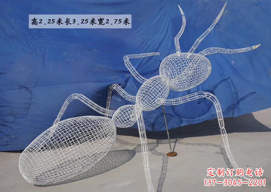 安阳不锈钢镂空蚂蚁雕塑 1
