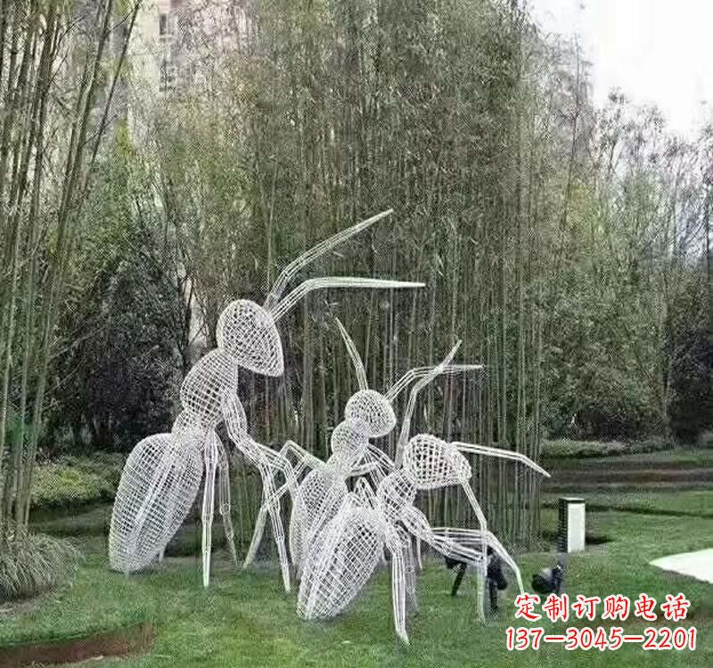 安阳不锈钢镂空蚂蚁雕塑2