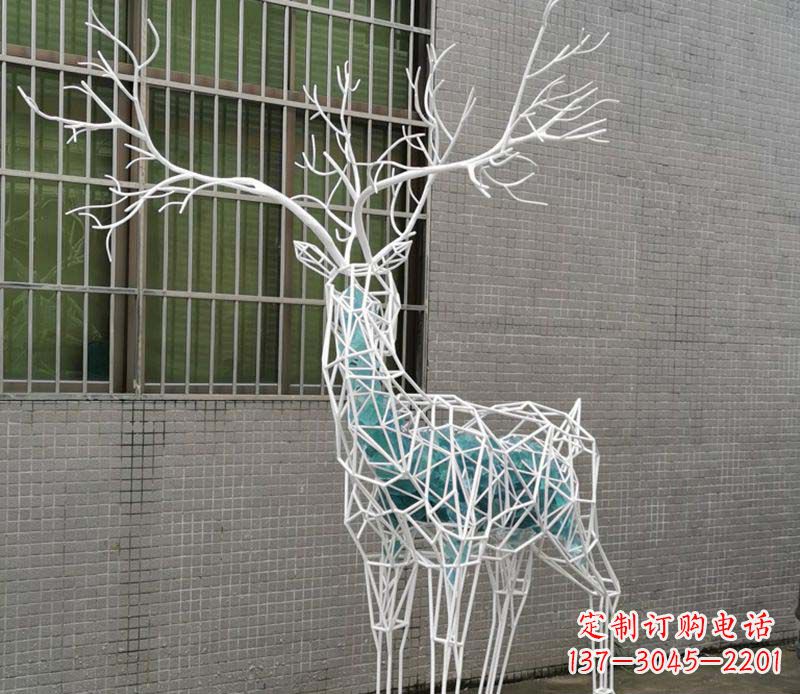 安阳不锈钢镂空梅花鹿雕塑