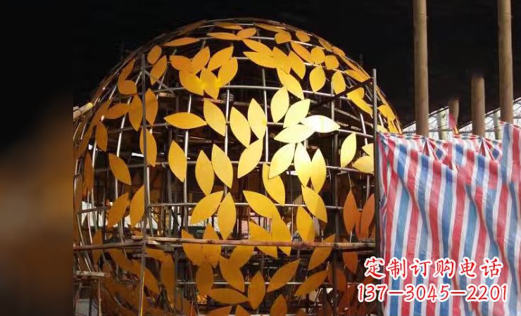安阳不锈钢镂空树叶球景观雕塑
