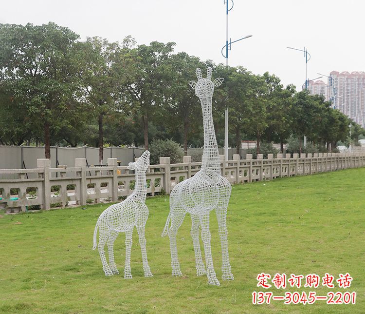 安阳不锈钢镂空长颈鹿雕塑112