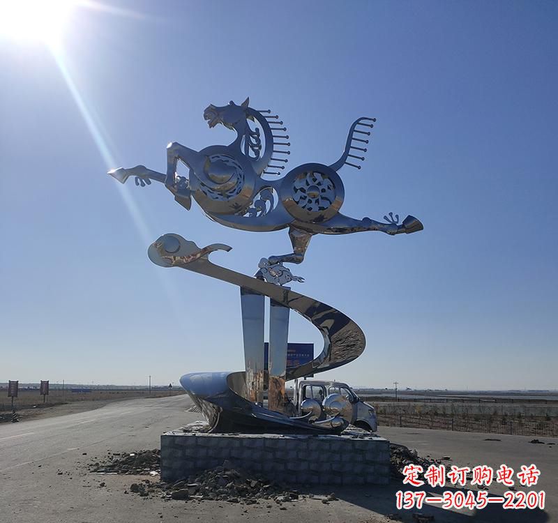 安阳不锈钢马踏飞燕城市雕塑