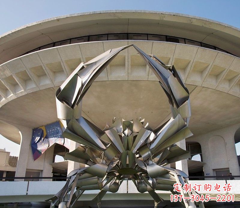 安阳不锈钢螃蟹雕塑户外