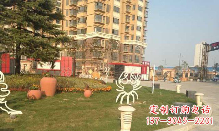 安阳不锈钢螃蟹动物雕塑