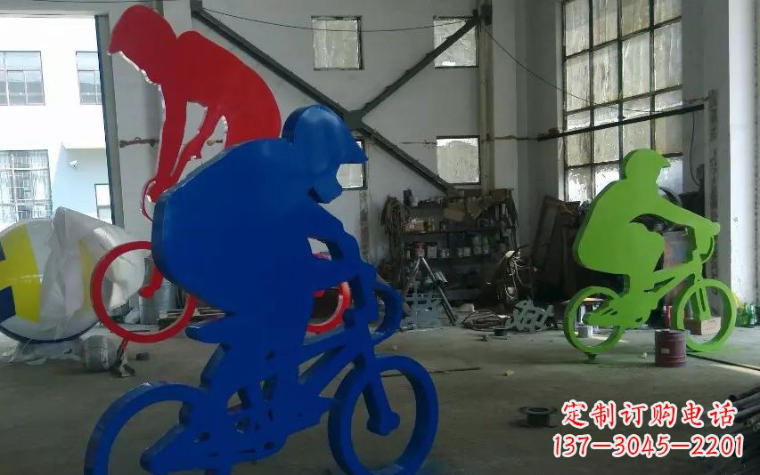 安阳不锈钢骑自行车运动雕塑 (3)
