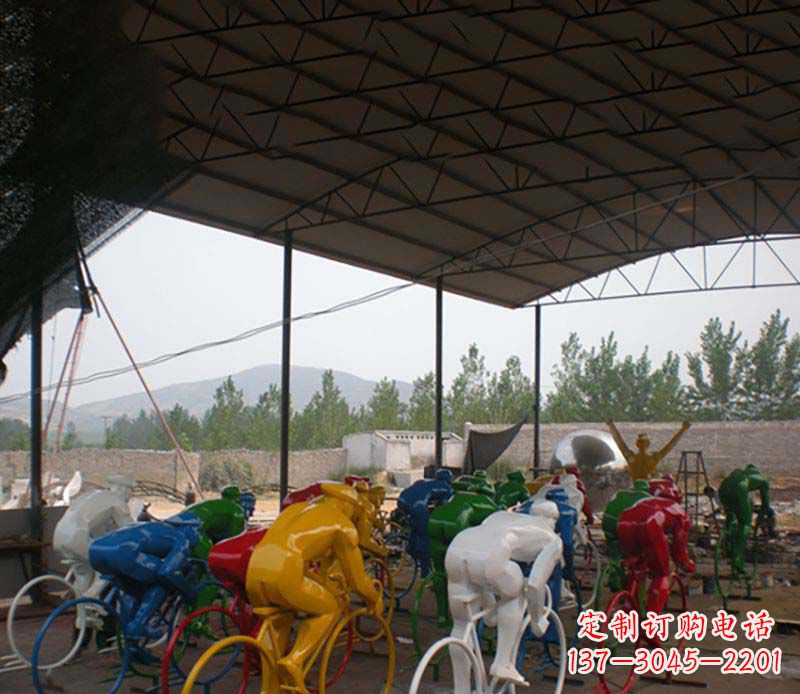 安阳不锈钢骑自行车运动雕塑1
