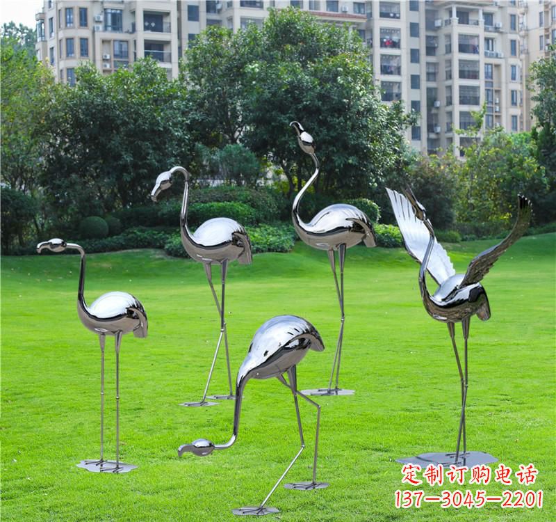 安阳不锈钢售楼部仙鹤雕塑