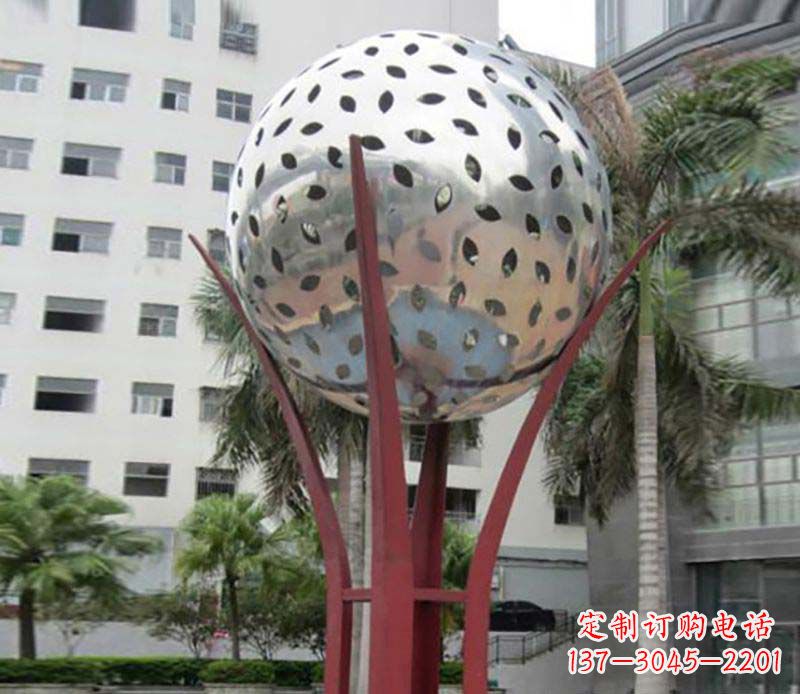 安阳不锈钢树叶镂空球校园景观摆件