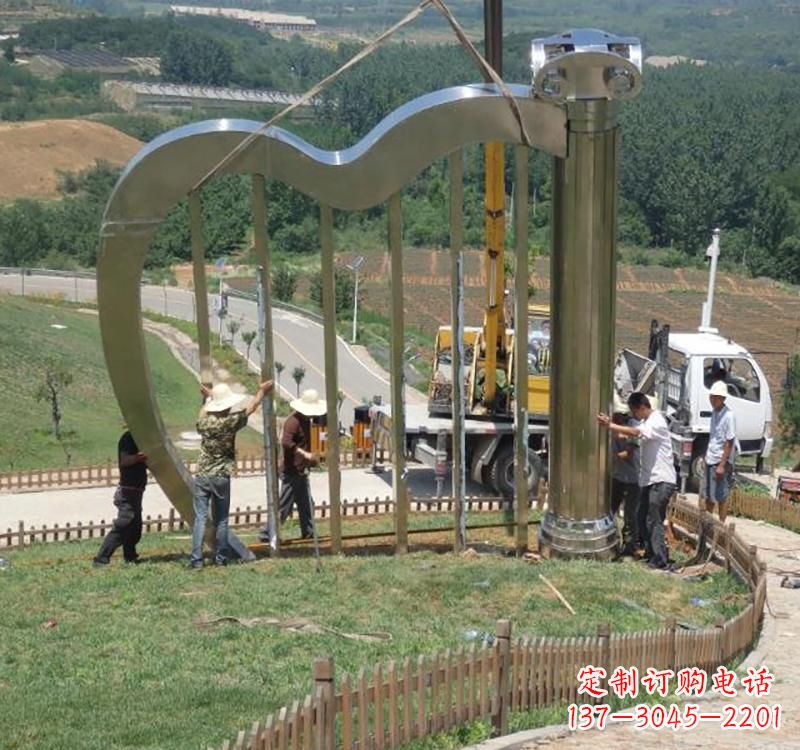 安阳不锈钢竖琴雕塑