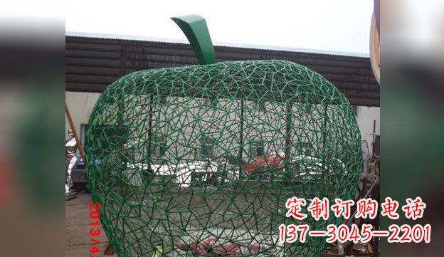 安阳不锈钢网苹果雕塑