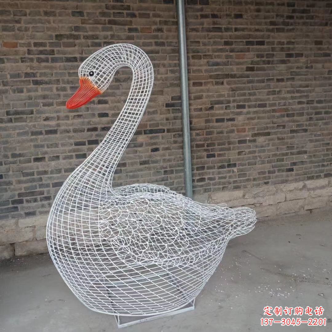 安阳不锈钢卧姿款网格天鹅（未展翅）