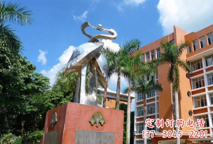 安阳不锈钢小区抽象仙鹤雕塑
