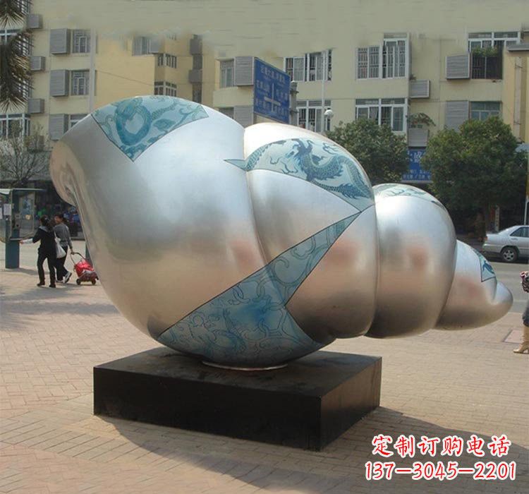 安阳不锈钢小区海螺雕塑
