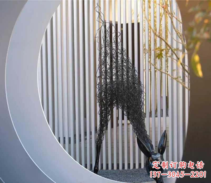 安阳不锈钢小区长颈鹿雕塑