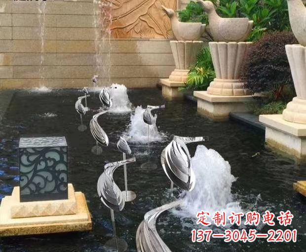 安阳不锈钢鱼雕塑抽象动物雕塑