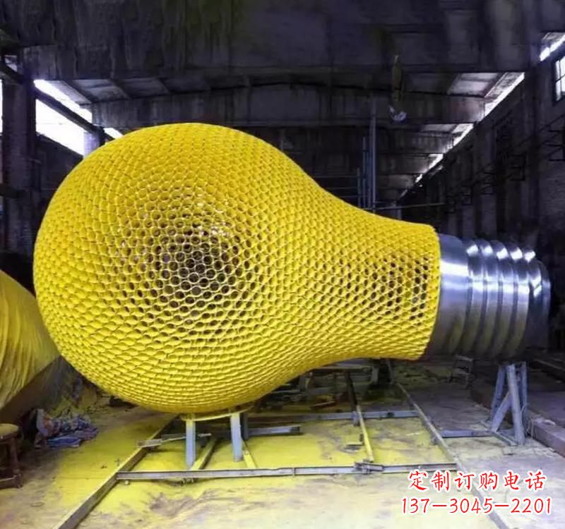 安阳不锈钢园林创意灯泡雕塑