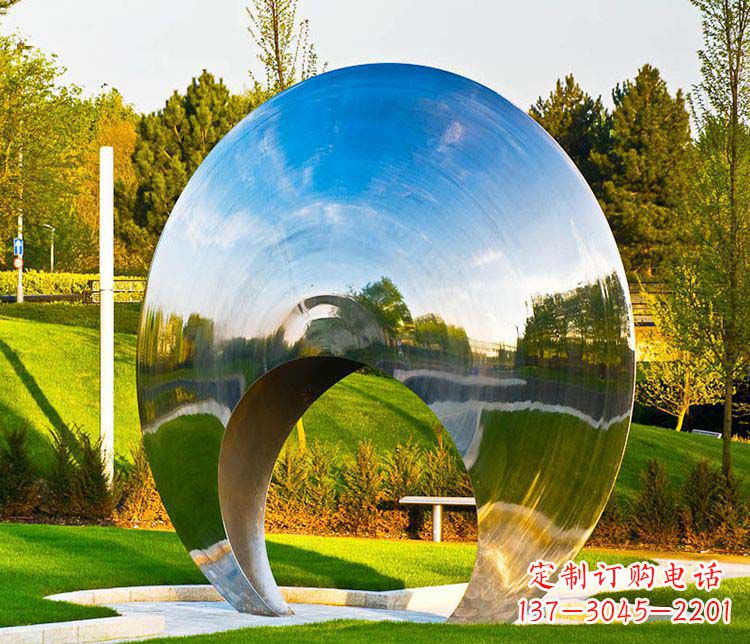 安阳不锈钢圆环抽象雕塑1