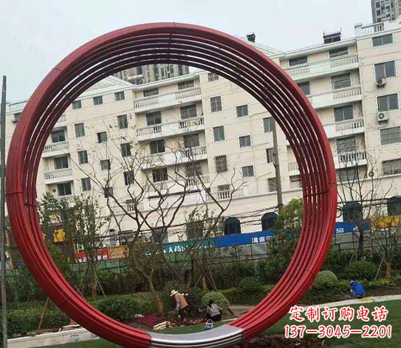安阳不锈钢圆环雕塑1