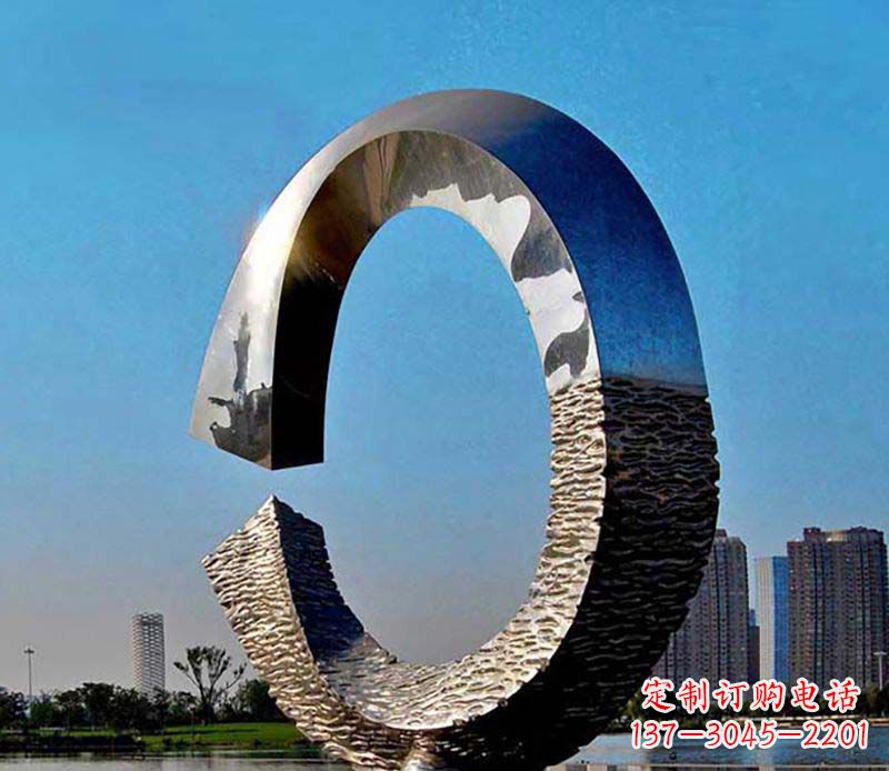安阳不锈钢圆环公园雕塑1