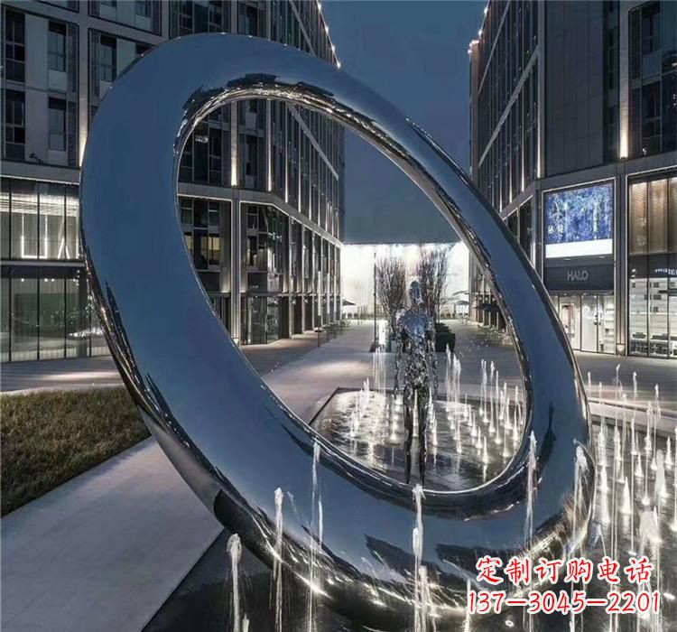 安阳不锈钢圆环景观雕塑2