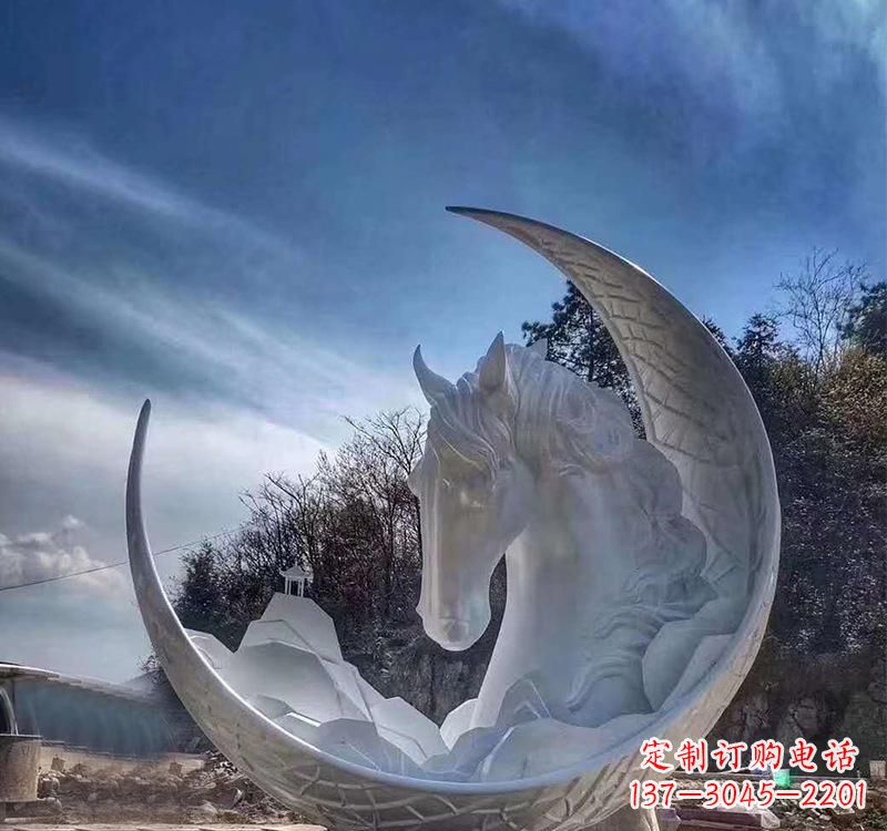 安阳不锈钢月亮马雕塑