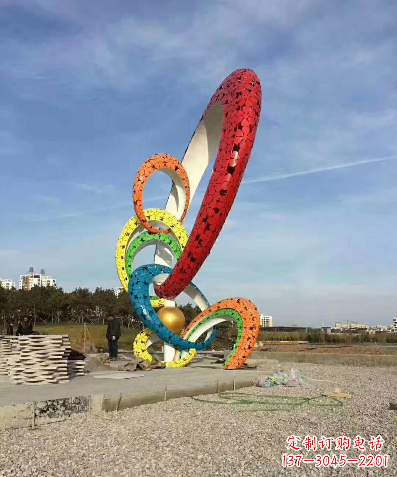 安阳彩色不锈钢抽象圆环雕塑1