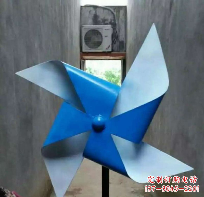 安阳彩色小区不锈钢风车雕塑