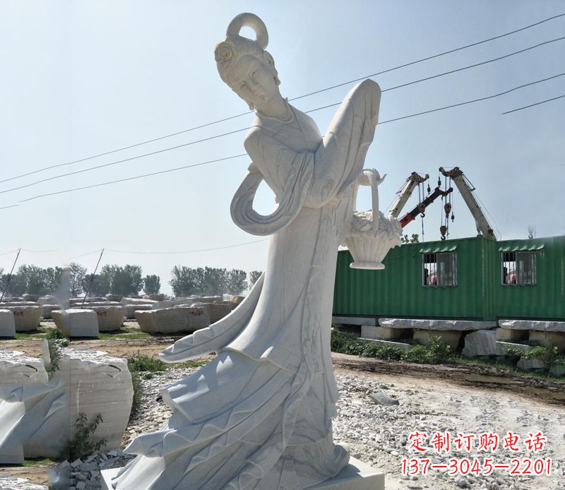 安阳嫦娥景观雕塑