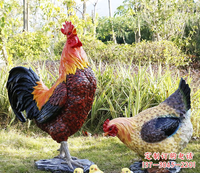 安阳厂家直销户外园林树脂仿真公鸡母鸡 装饰品雕塑 玻璃钢绿化雕塑