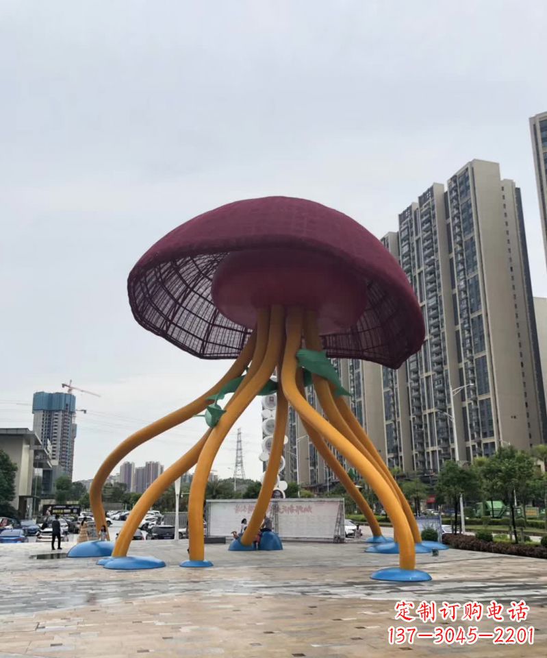 安阳城市不锈钢蘑菇景观雕塑