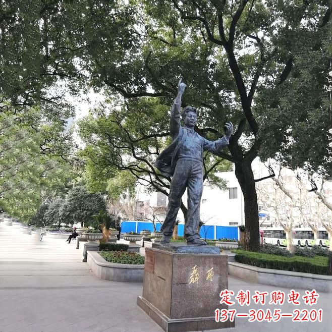 安阳城市街道名人雕塑著名音乐节聂耳铜雕像