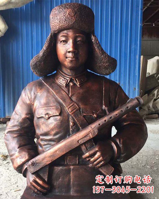 安阳持枪的雷锋半身像