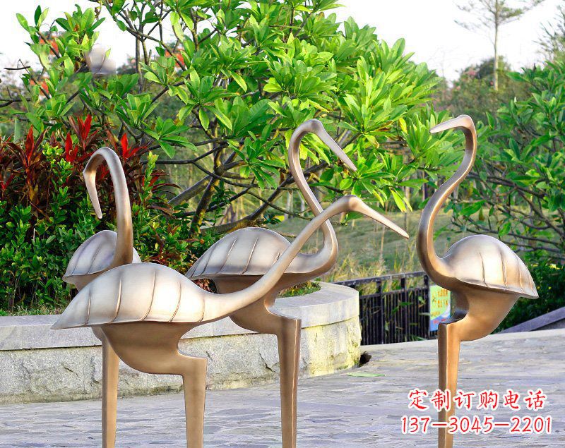 安阳抽象丹顶鹤铜雕
