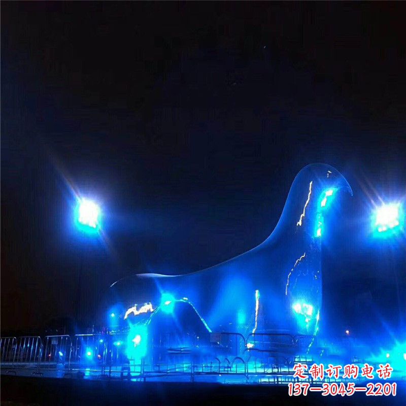 安阳抽象和平不锈钢鸽子雕塑夜景灯光效果