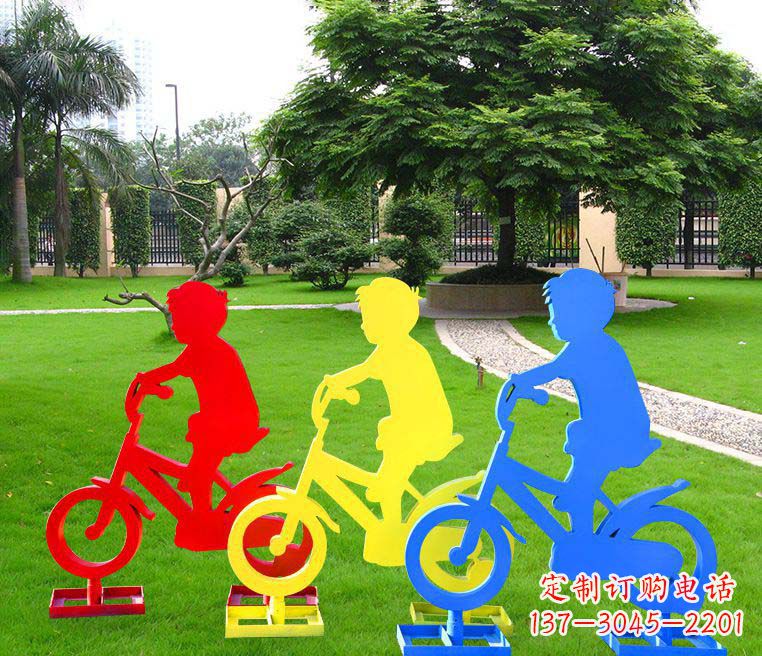 安阳抽象男孩骑单车雕塑