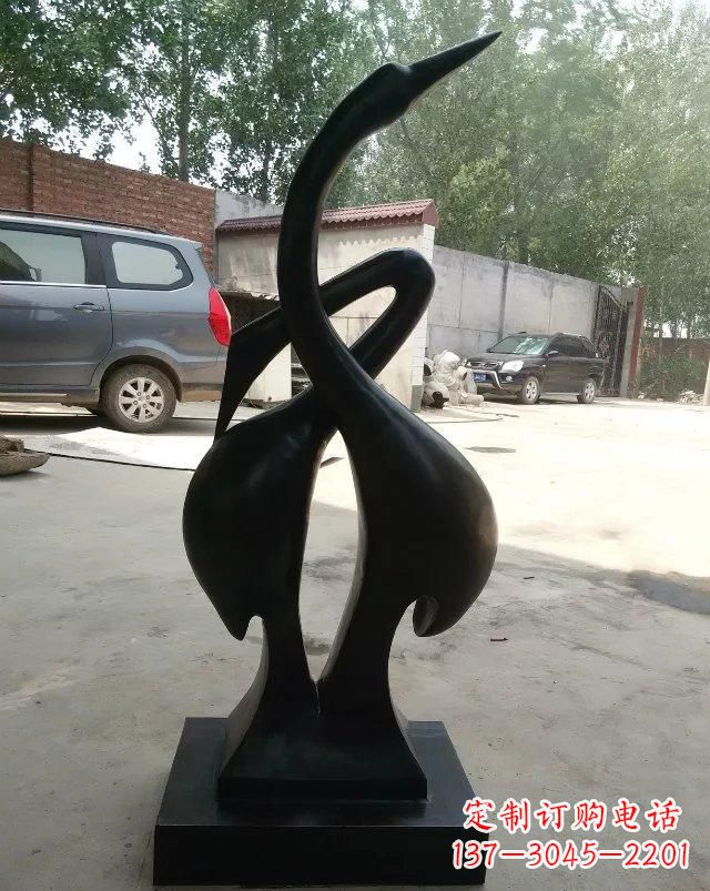 安阳抽象天鹅铜雕
