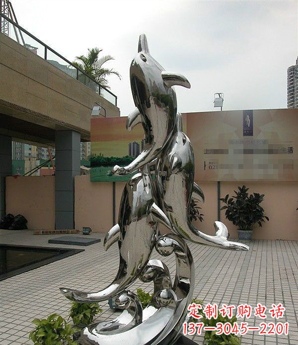 安阳创意不锈钢跳跃的海豚雕塑