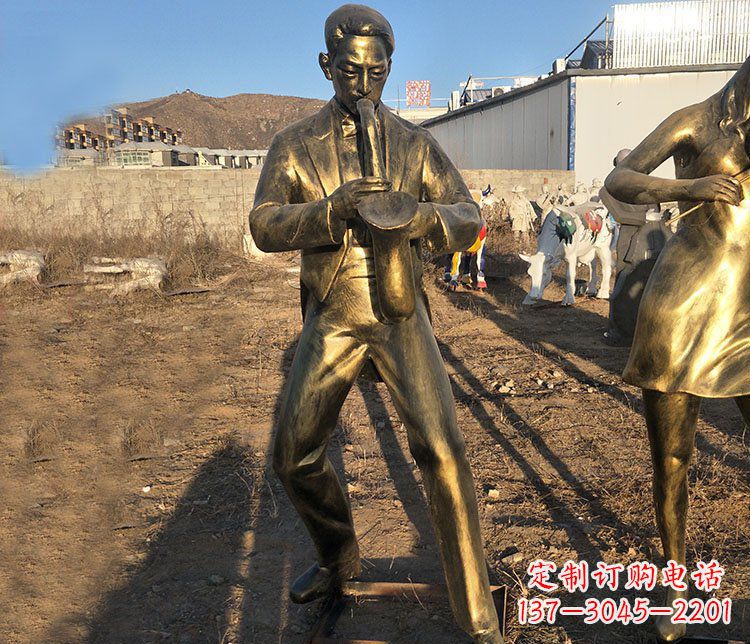 安阳吹萨克斯音乐人物铜雕雕塑
