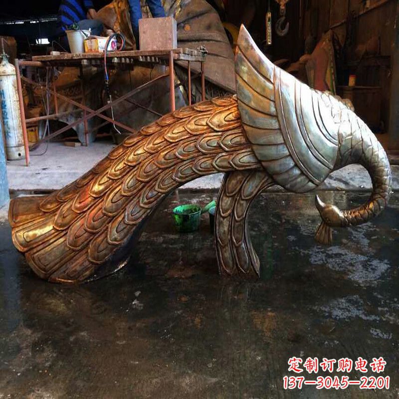 安阳纯铜铸造孔雀雕塑