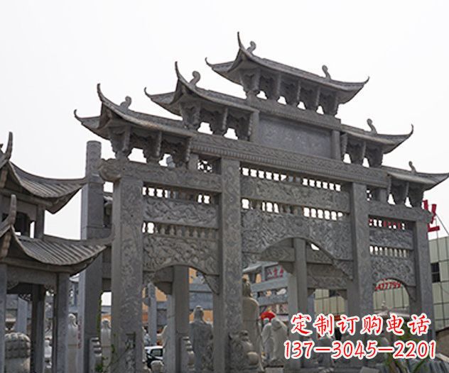 安阳村庄大型牌坊石雕