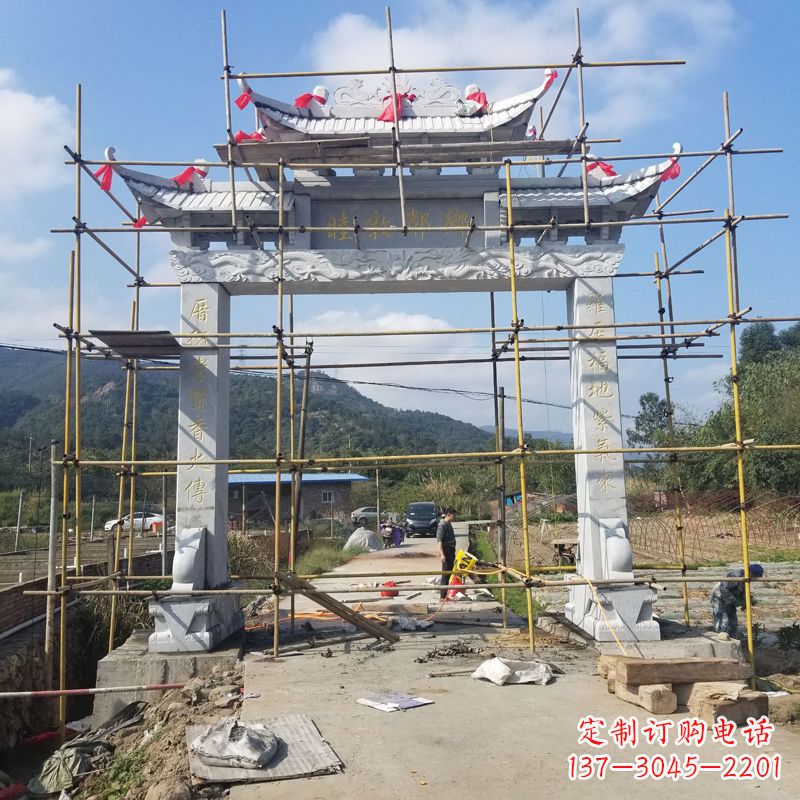 安阳村庄单门石牌坊