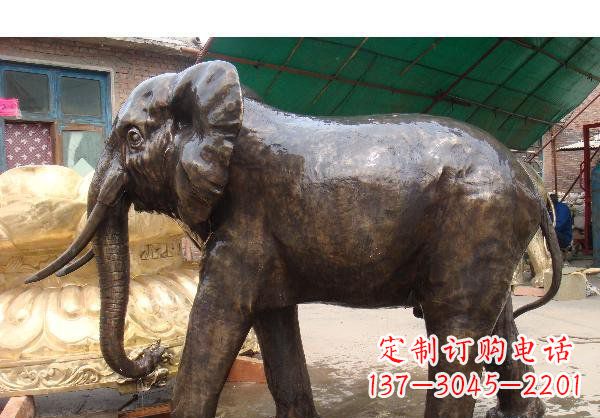 安阳大象公园动物铜雕