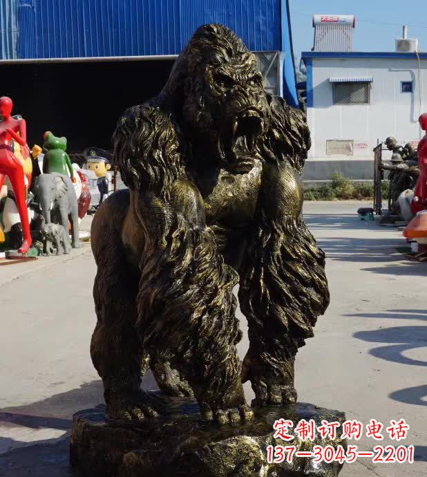 安阳大猩猩广场动物铜雕