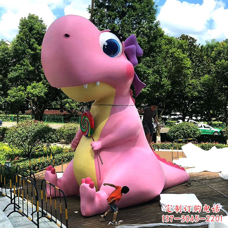安阳大型卡通恐龙雕塑摆件-商场儿童游乐场大型动物景观雕塑