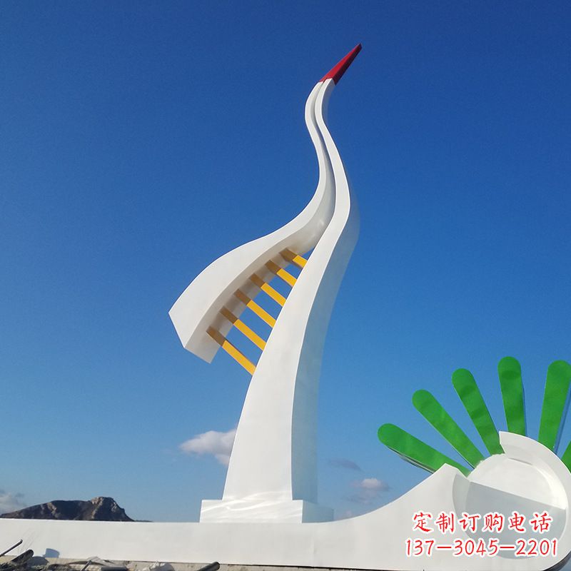 安阳丹顶鹤的雕塑抽象