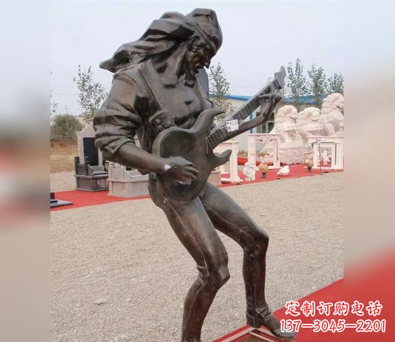 安阳弹吉他广场小品人物铜雕