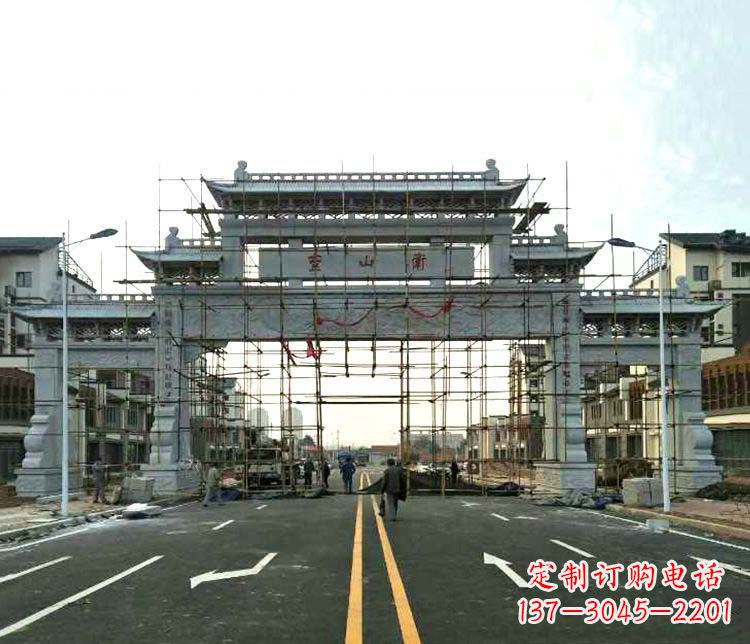 安阳道路三门石牌坊石雕